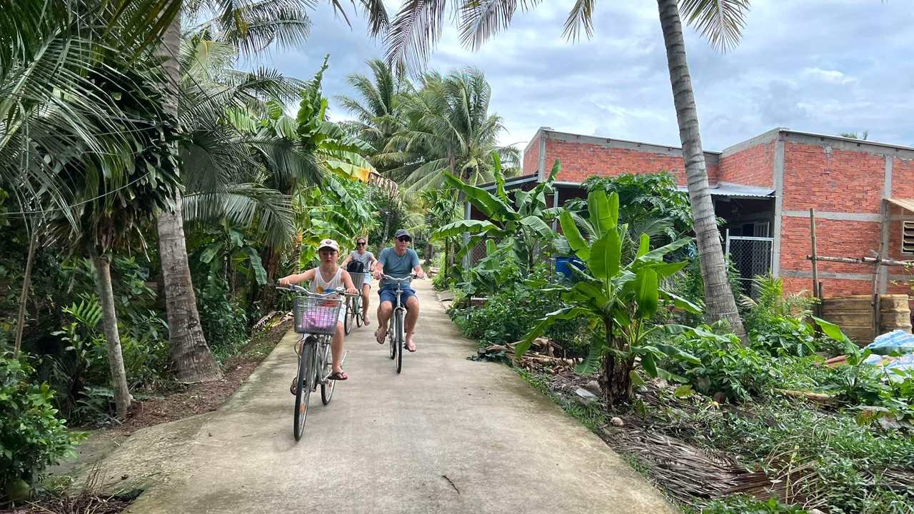 Mekong Delta by Bike My Tho, Vinh Long, Can Tho 3 Days